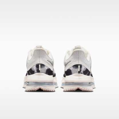 Nike Pegasus Premium SE Straßenlaufschuh (Damen) – Phantom/Anthracite/Metallic Silver/Pencil Point