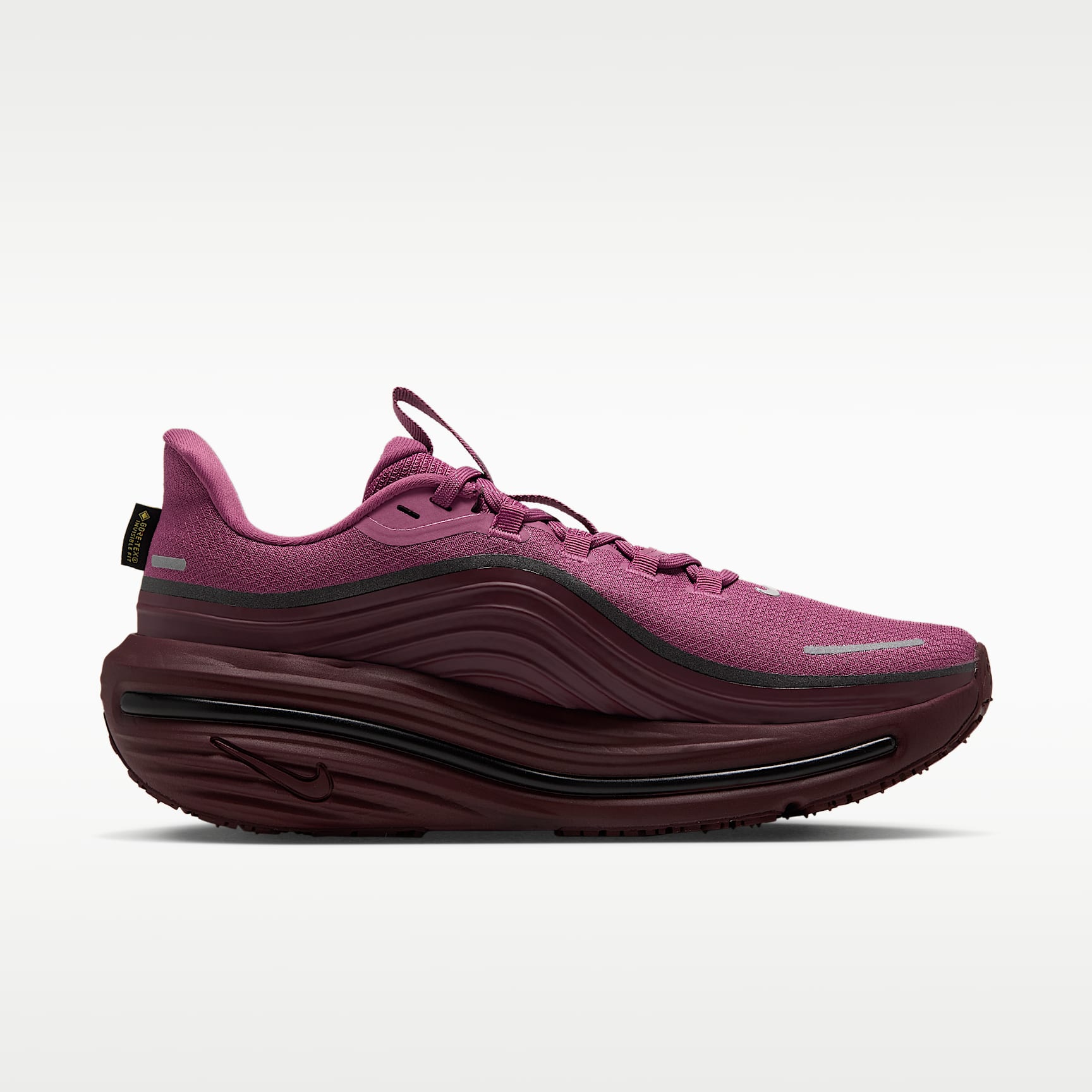 Nike Winflo 12 GORE-TEX wasserdichter Straßenlaufschuh (Damen) – Pink Smoke/Mystic Dates/Schwarz/Reflective Silver
