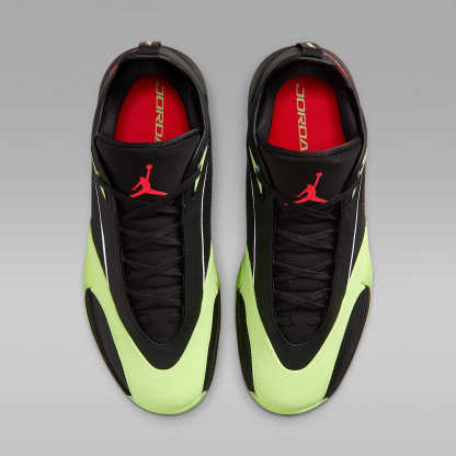Jordan Triangle Basketballschuh – Schwarz/Barely Volt/Infrared 23