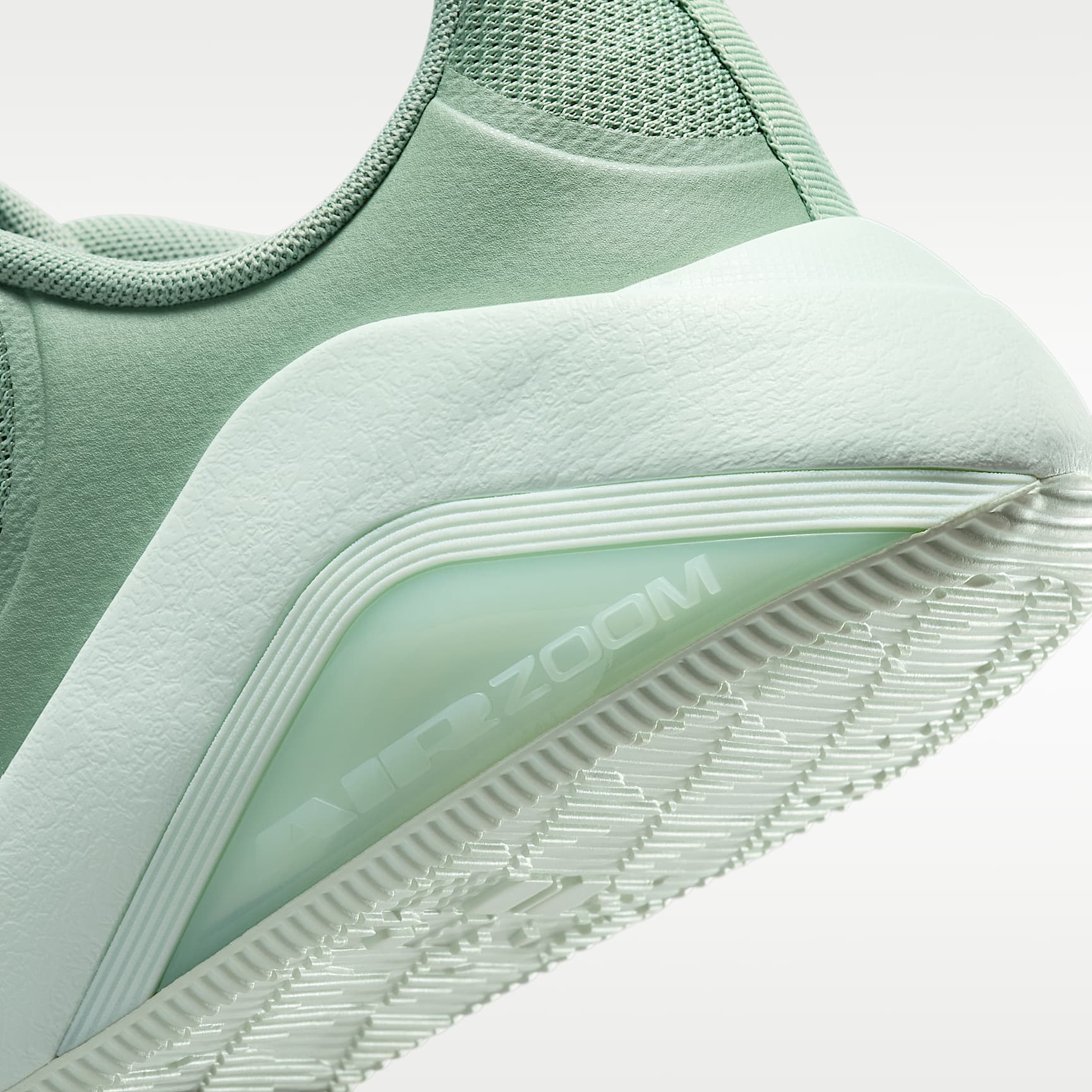 Nike Bella 7 Workout-Schuh (Damen) – Steam/Weiß/Barely Green