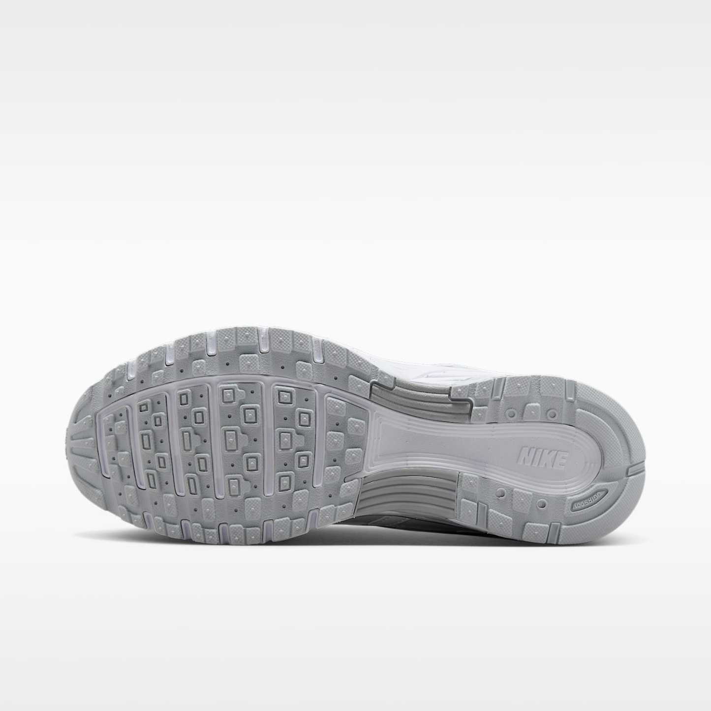 Nike P-6000 Schuh (Damen) – Metallic Summit White/Pure Platinum/Wolf Grey/Weiß