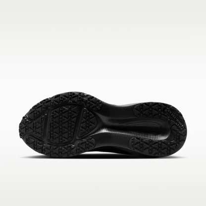 Nike Vomero 18 GORE-TEX Wasserdichter Straßenlaufschuh mit reflektierenden Designakzenten (Damen) – Schwarz/Anthracite