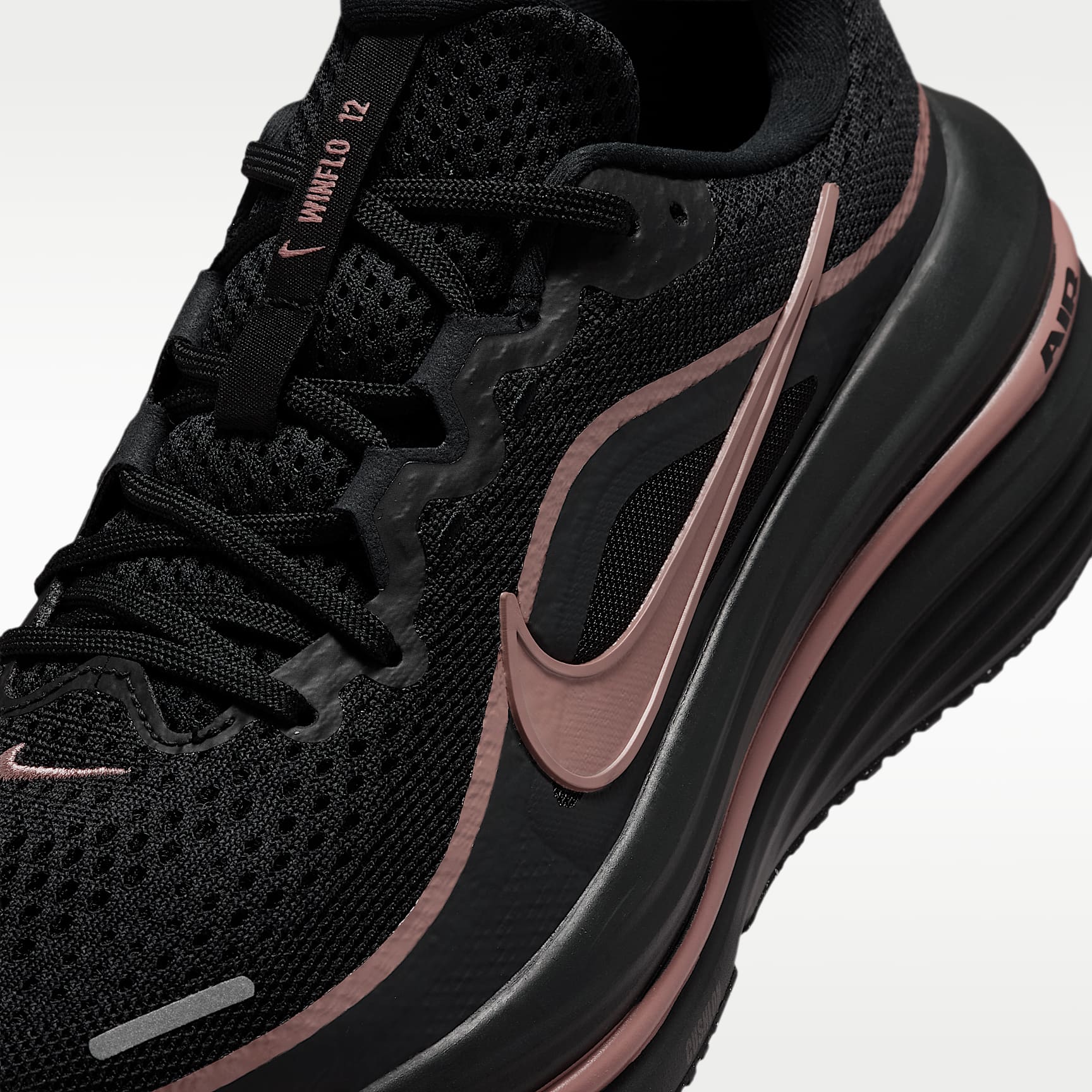 Nike Winflo 12 Straßenlaufschuh (Damen) – Schwarz/Off Noir/Rose Gold/Metallic Rose Gold
