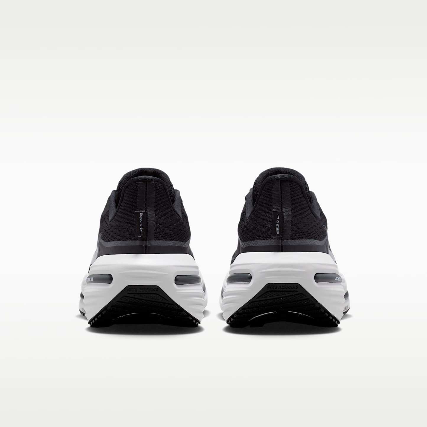 Nike Winflo 12 Straßenlaufschuh (Damen) – Schwarz/Dark Smoke Grey/Weiß