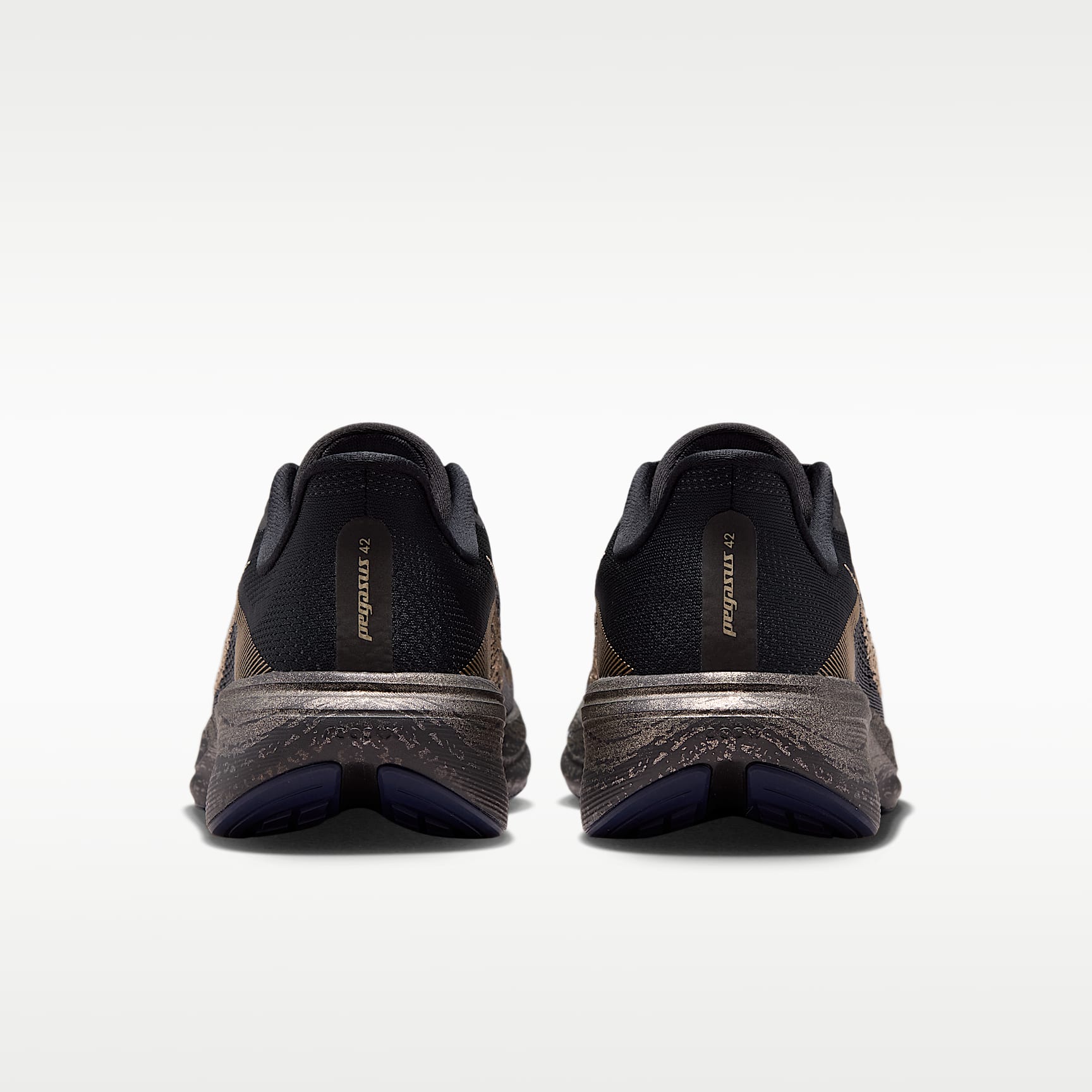 Nike Pegasus 42 "Keely Hodgkinson" Straßenlaufschuhe für Damen – Schwarz/Pitch Blue/Blackened Blue/Blur