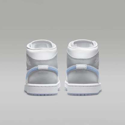 Air Jordan 1 Mid Schuh (Damen) – Weiß/Wolf Grey/Aluminum