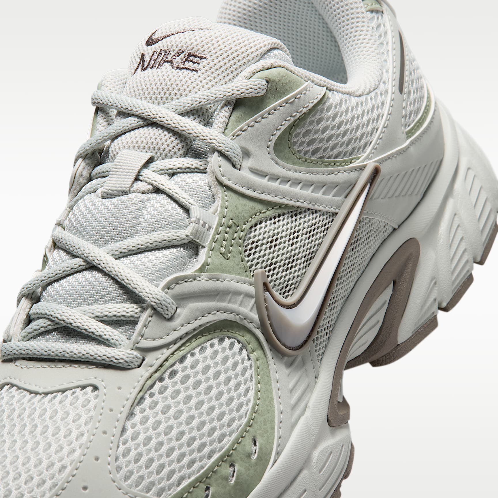Nike V5 RNR Schuh (Herren) – Light Silver/Jade Horizon/Canyon Grey/Metallic Silver