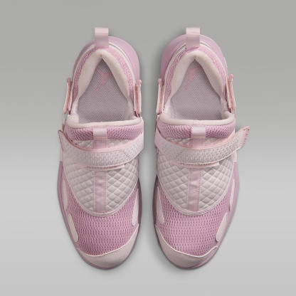 Jordan Trunner LX Schuh (Damen) – Iced Carmine/Pearl Pink/Reflective Silver/Iced Carmine