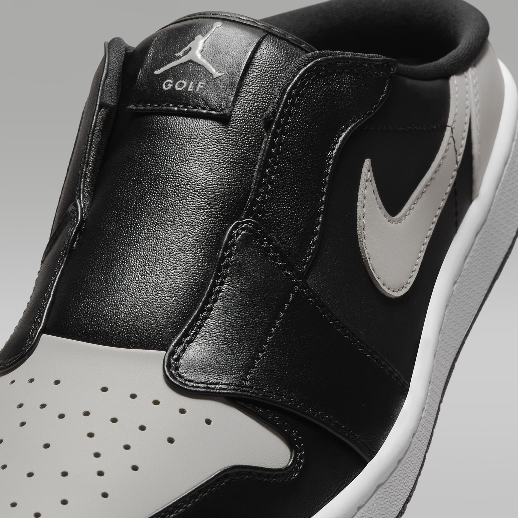 Air Jordan Mule Golfschuh – Schwarz/Weiß/Medium Grey