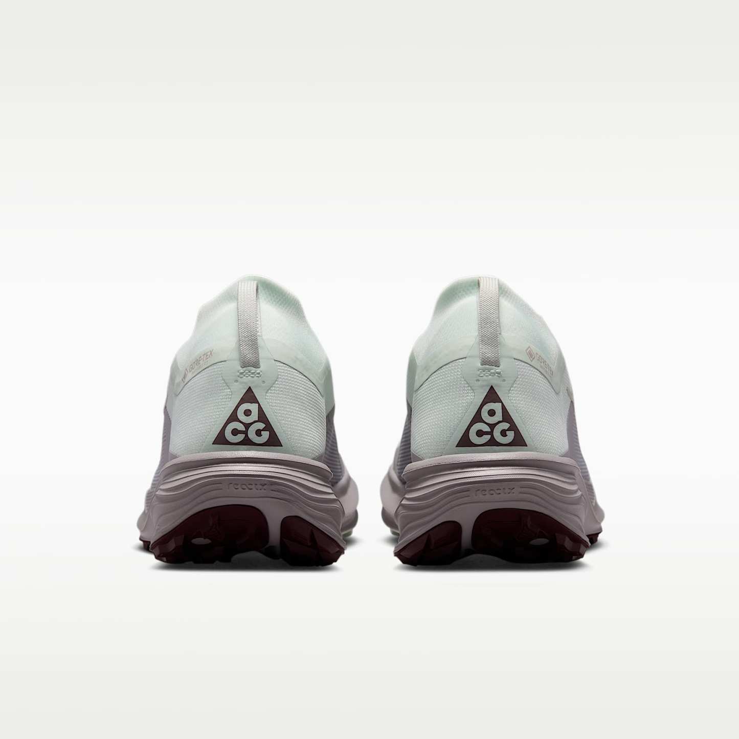 ACG Pegasus Trail GORE-TEX wasserfester Traillaufschuh (Damen) – Barely Green/Silver Lilac/Tattoo/Light Bone