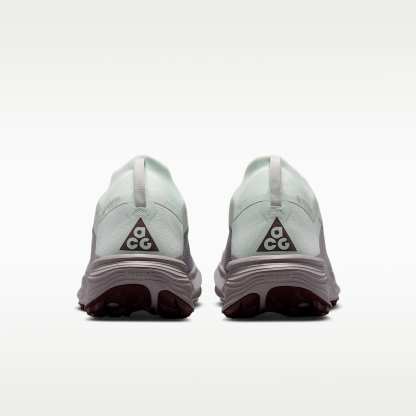 ACG Pegasus Trail GORE-TEX wasserfester Traillaufschuh (Damen) – Barely Green/Silver Lilac/Tattoo/Light Bone