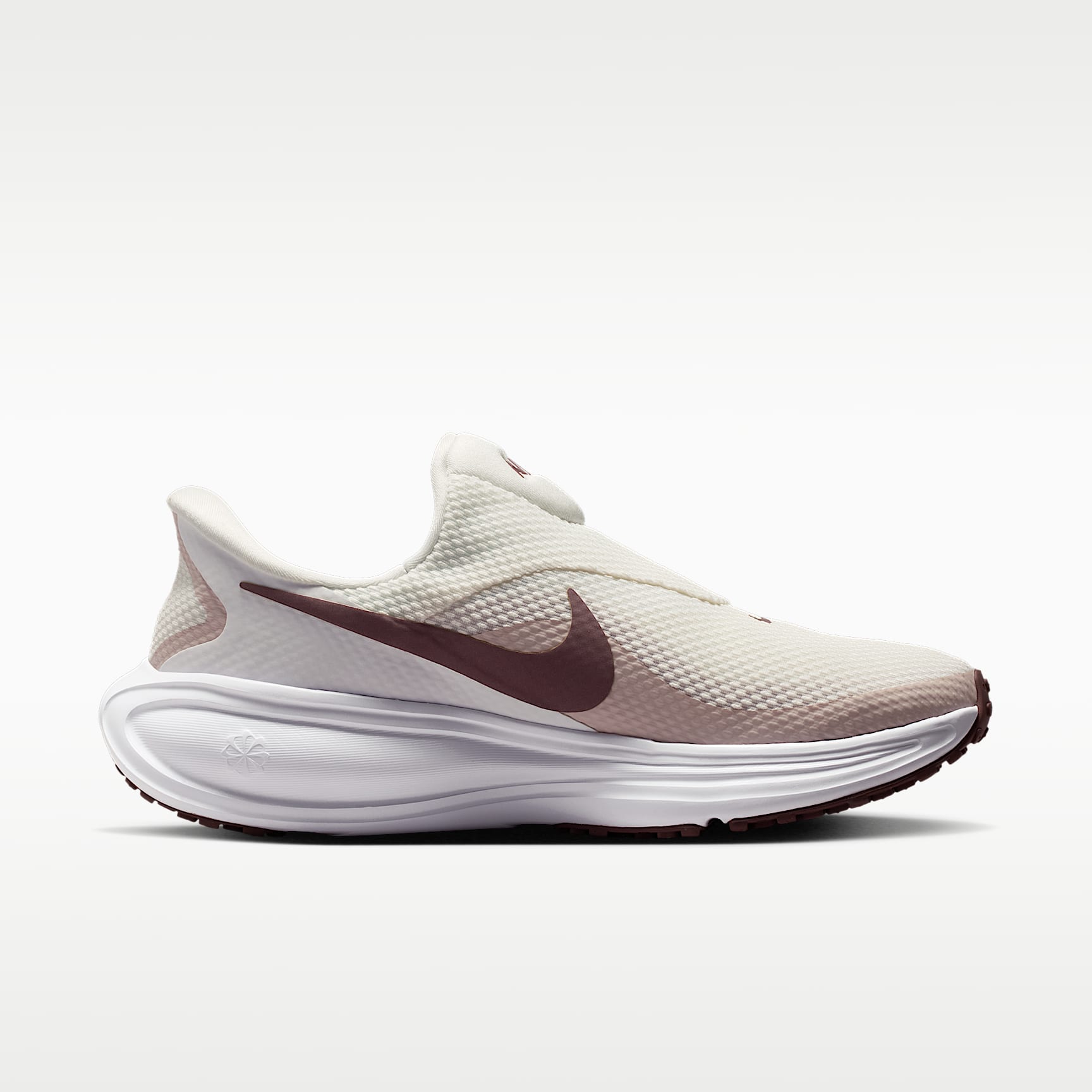 Nike Revolution 8 EasyOn Straßenlaufschuh (Damen) – Phantom/Weiß/Silt Red/Tattoo