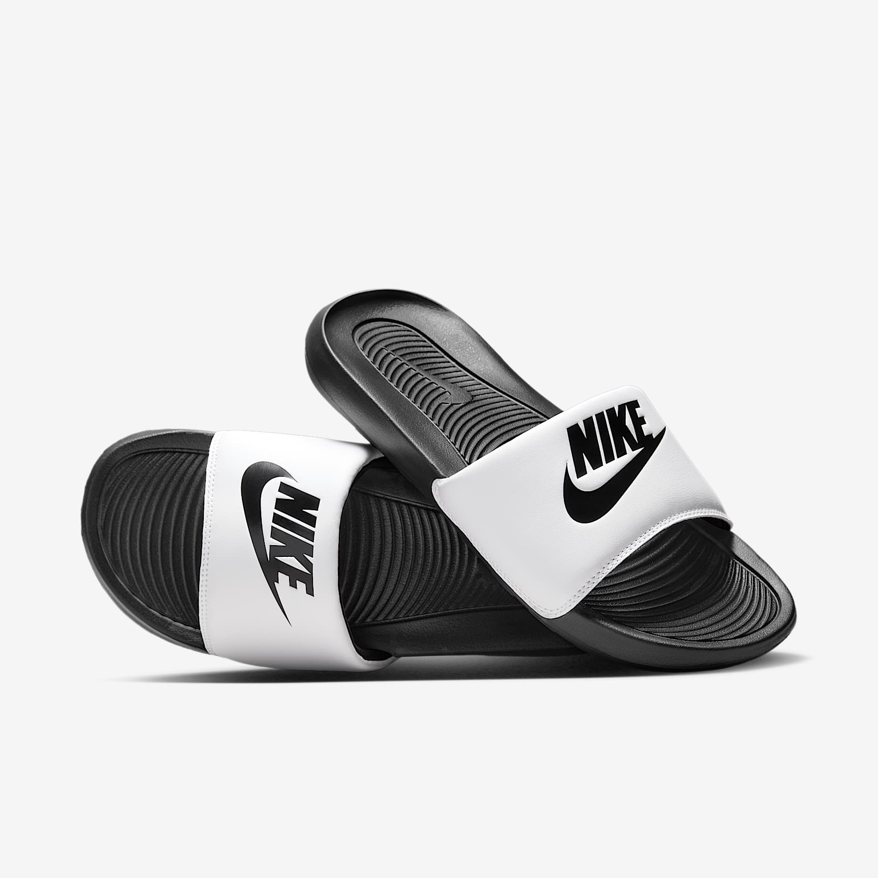 Nike Victori One Slides (Herren) – Schwarz/Weiß/Schwarz