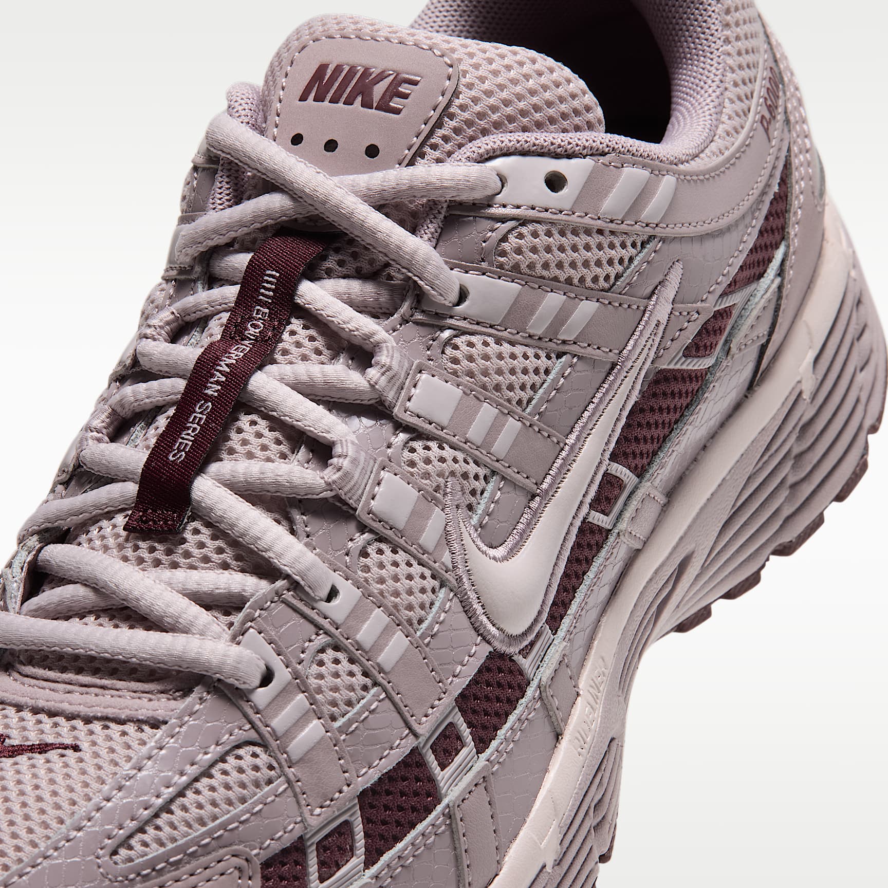 Nike P-6000 Schuh (Damen) – Light Violet Ore/Burgundy Crush/Platinum Violet