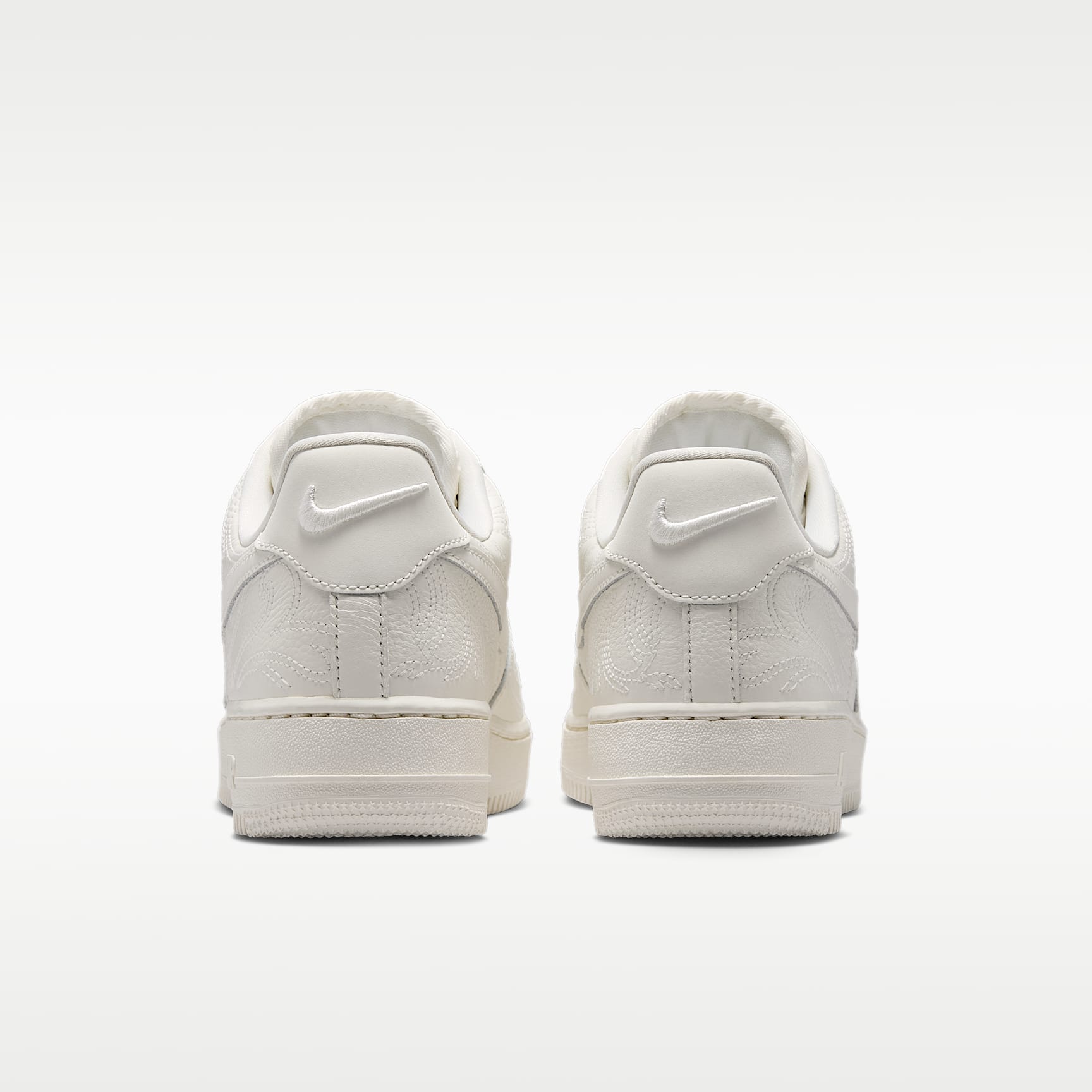 Nike Air Force 1 '07 Schuh (Damen) – Sail/Weiß/Sail