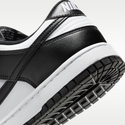 Nike Dunk Low Retro Herrenschuh – Weiß/Weiß/Schwarz