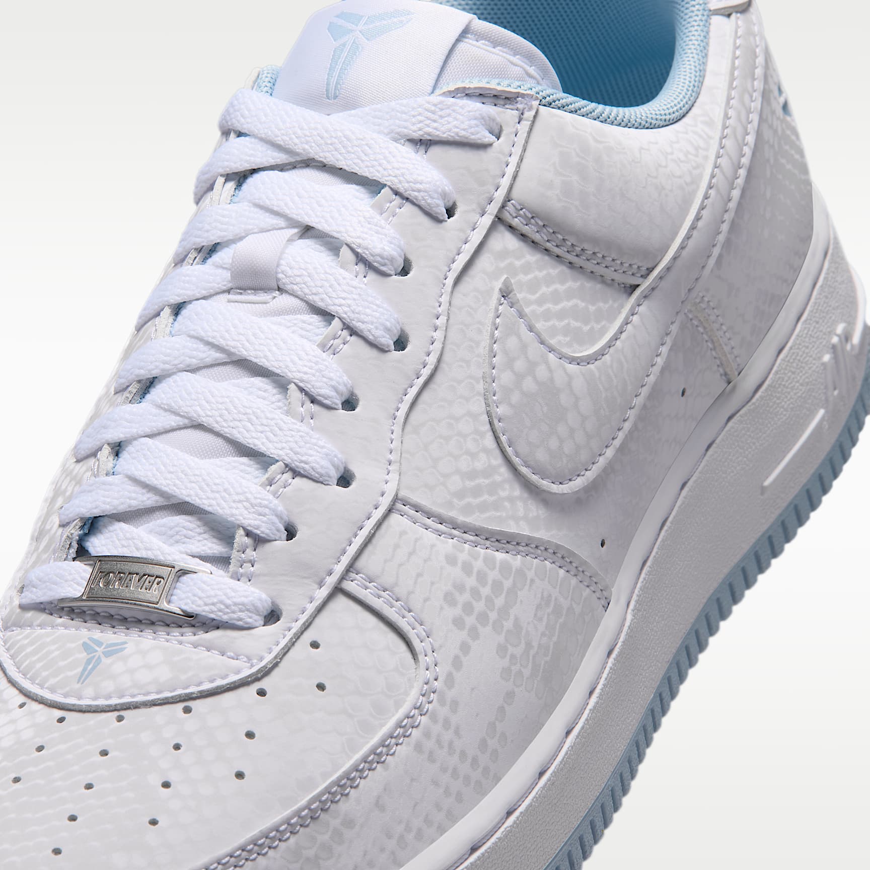 Kobe Air Force 1 Low Schuh (Herren) – Weiß/Armory Blue