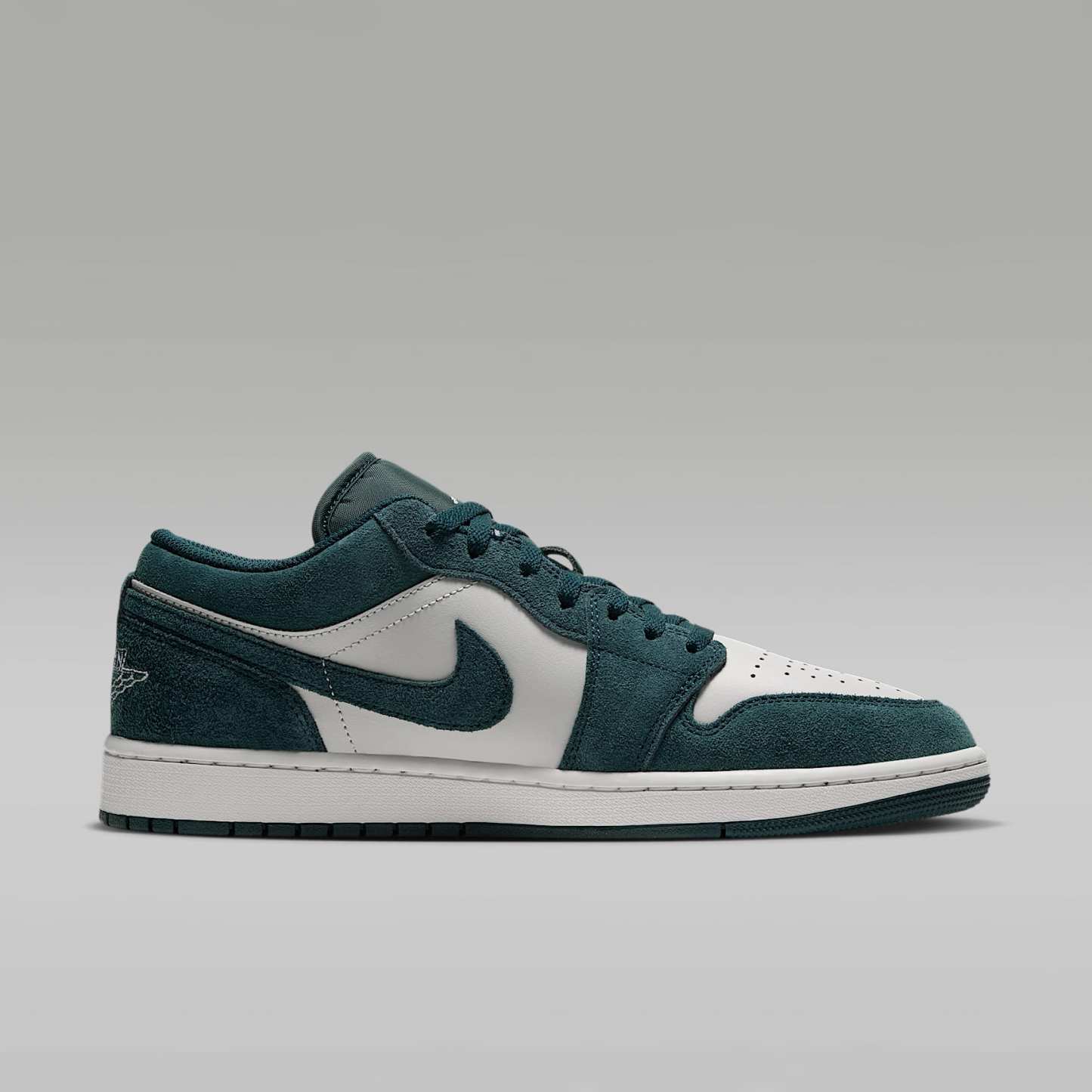 Air Jordan 1 Low Herrenschuh – Midnight Spruce/Pale Ivory/Light Orewood Brown