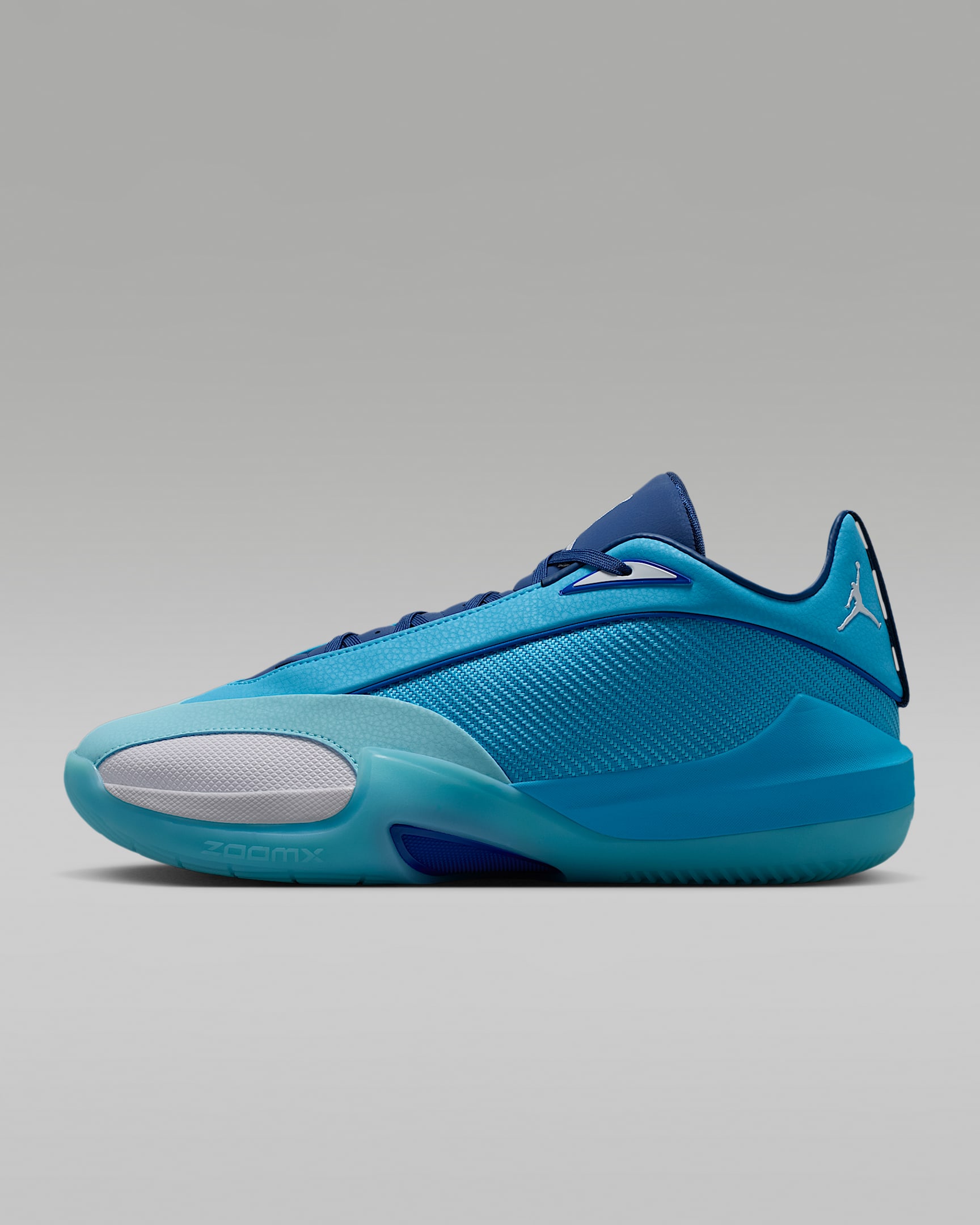 Jordan Triangle Basketballschuh – Baltic Blue/Copa/Coastal Blue/Weiß