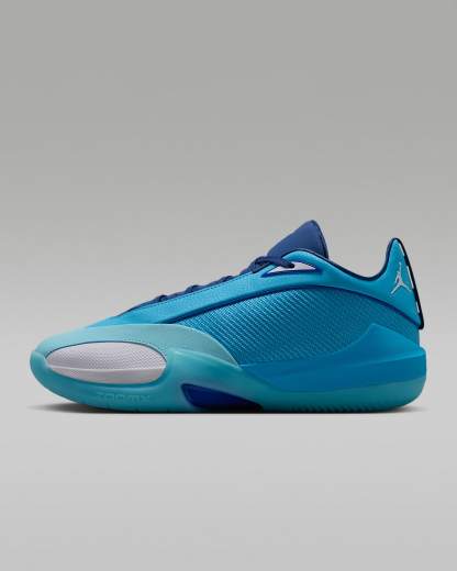 Jordan Triangle Basketballschuh – Baltic Blue/Copa/Coastal Blue/Weiß