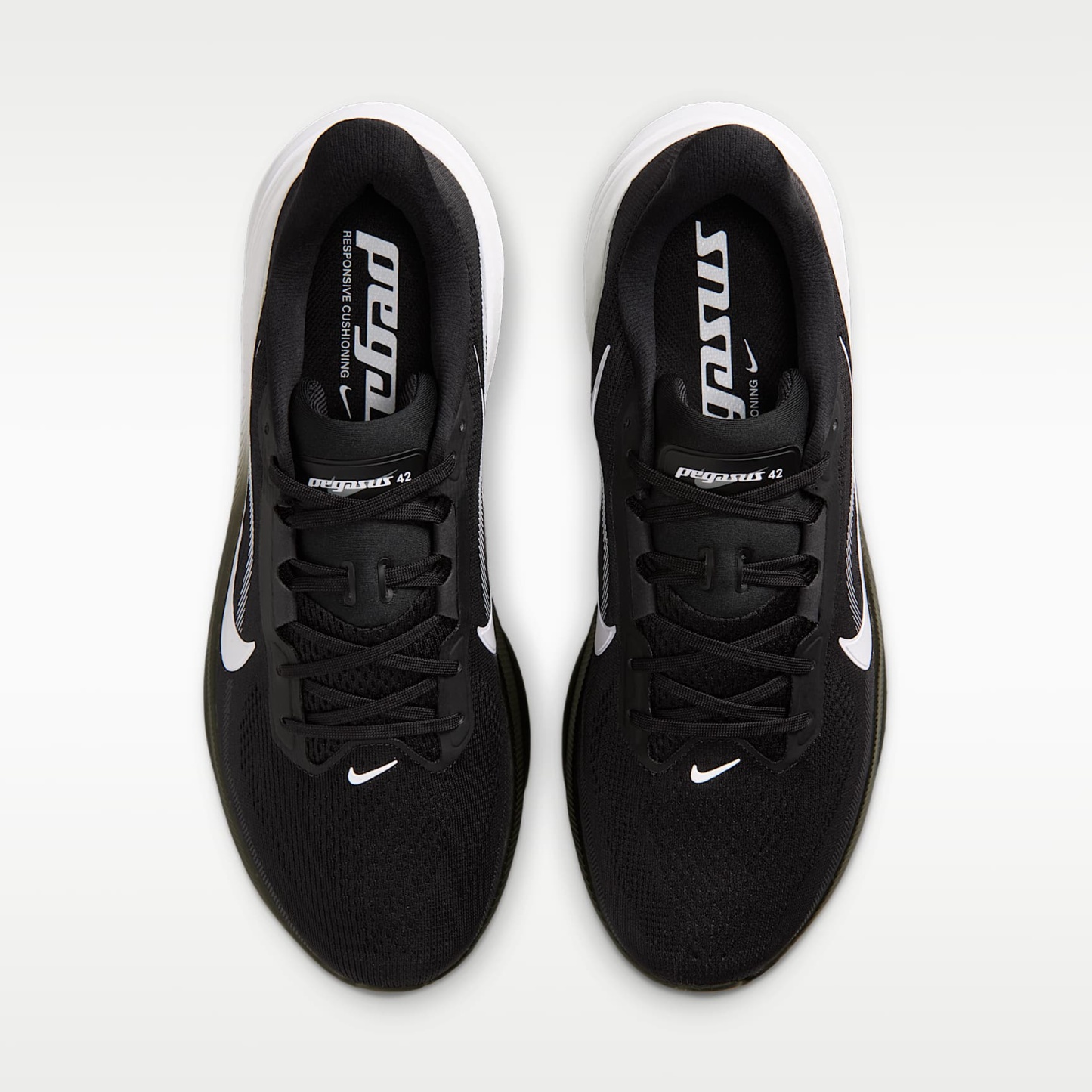 Nike Pegasus 42 Straßenlaufschuh (Herren) – Schwarz/Photon Dust/Weiß