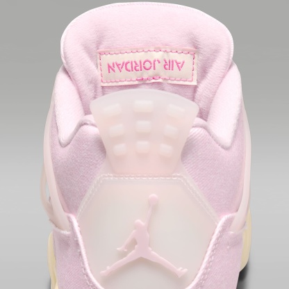 Air Jordan 4 Retro „Pearl Pink and Iced Carmine“ Schuh (Damen) – Pearl Pink/Coconut Milk/Muslin/Iced Carmine