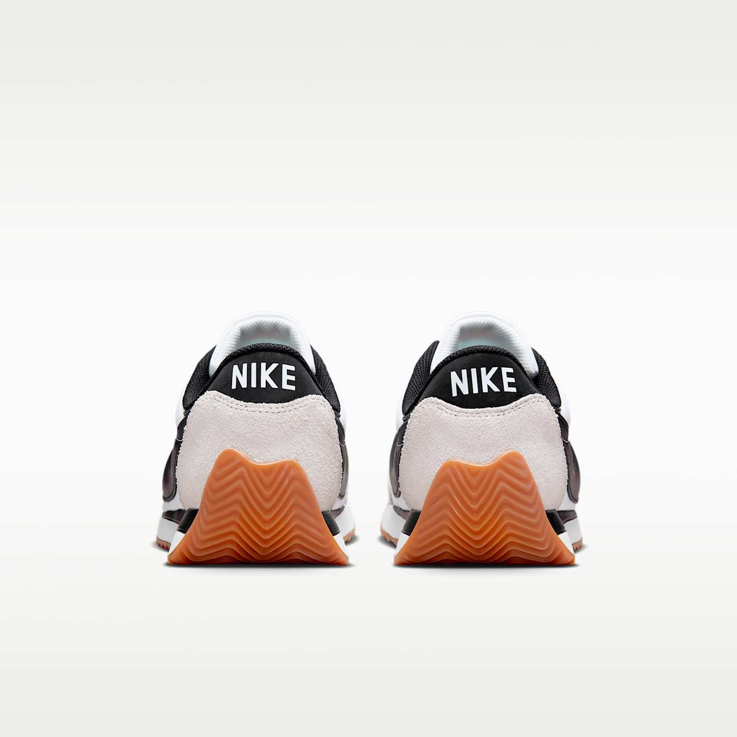 Nike Pacific Schuh (Herren) – Weiß/Platinum Tint/Gum Light Brown/Schwarz