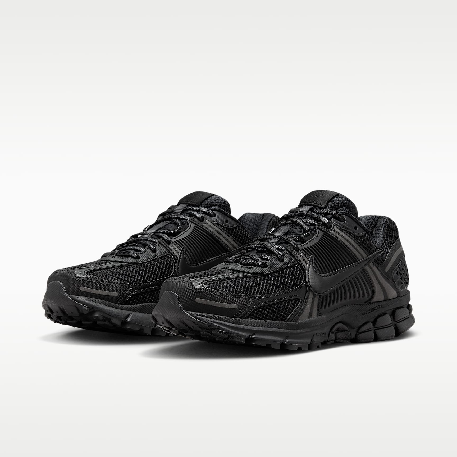 Nike Zoom Vomero 5 Schuh (Herren) – Schwarz/Schwarz