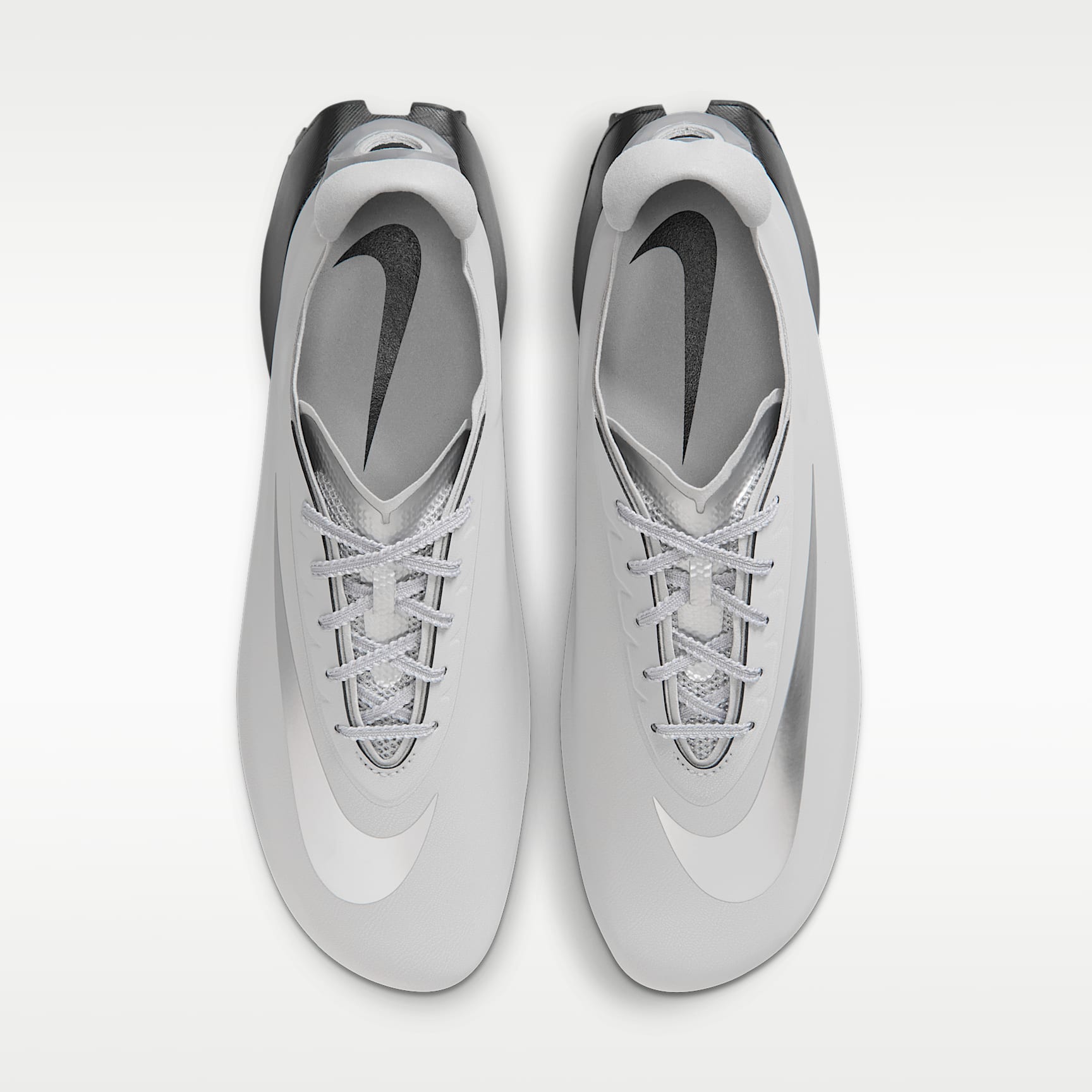 Nike First Sight Noir Schuh (Damen) – Flat Silver/Schwarz/Metallic Silver