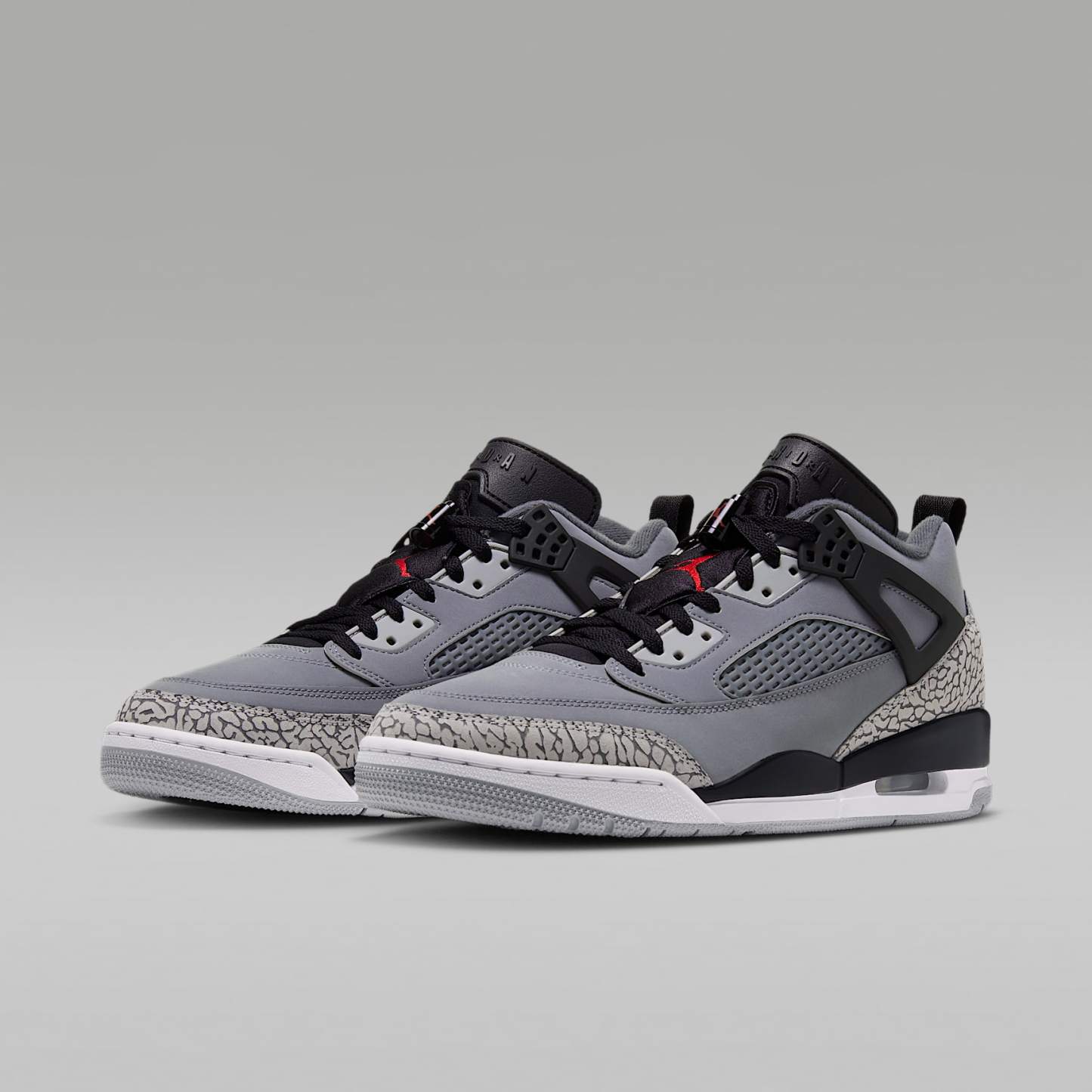 Jordan Spizike Low Herrenschuh – Cool Grey/Schwarz/Wolf Grey/University Red