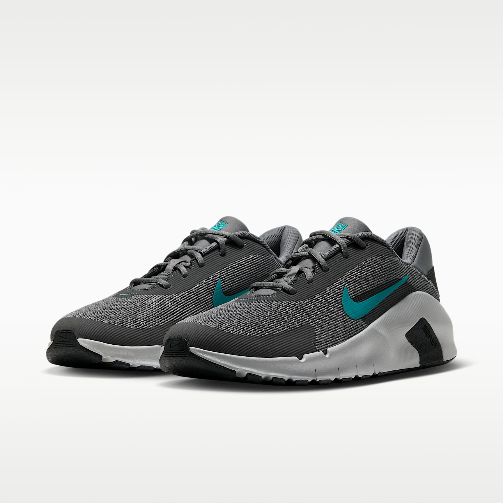 Nike Flex Train Workout-Schuh (Herren) – Smoke Grey/Anthracite/Light Smoke Grey/Energy