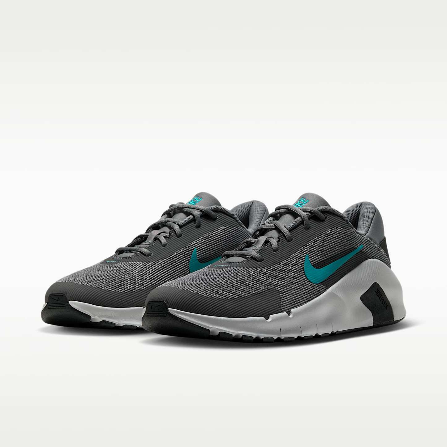 Nike Flex Train Workout-Schuh (Herren) – Smoke Grey/Anthracite/Light Smoke Grey/Energy