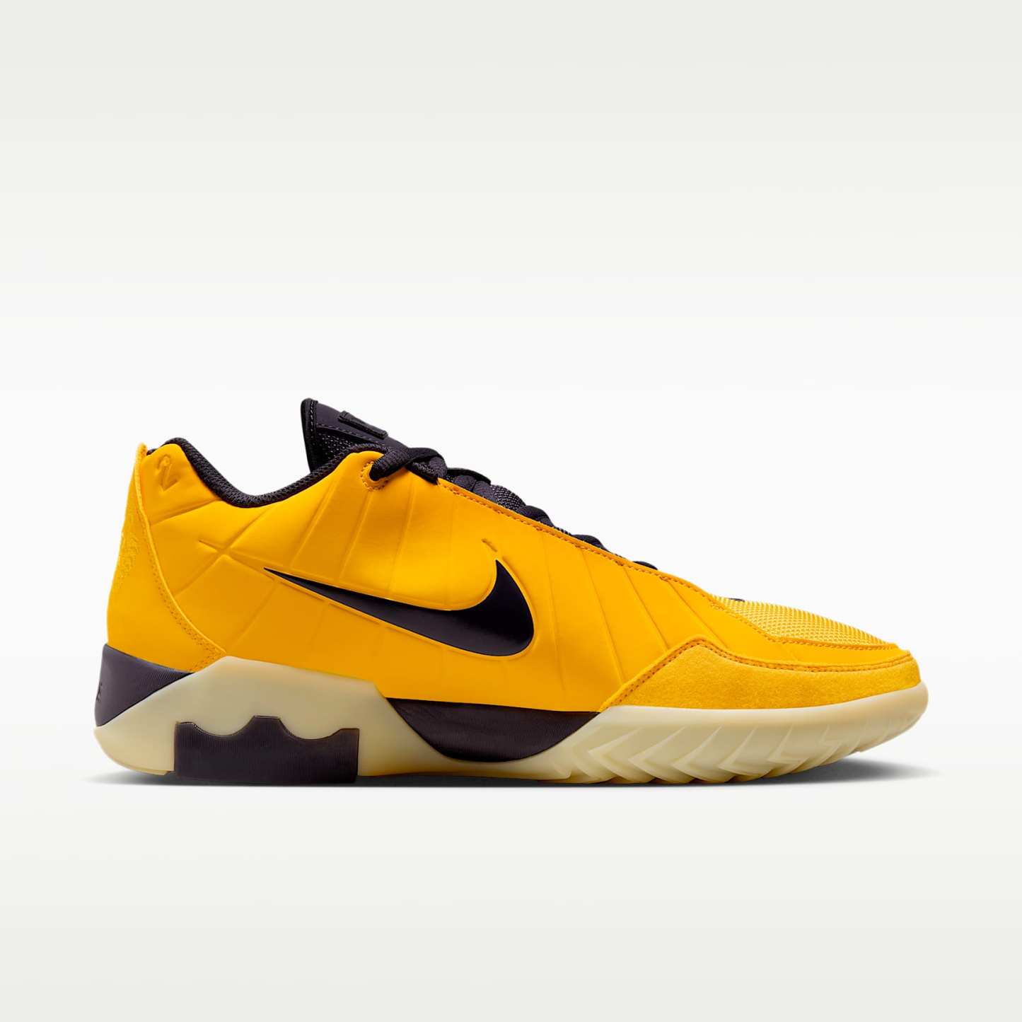 LeBron Witness 9 Basketballschuh – Amarillo/Soft Yellow/Lilac/Cave Purple