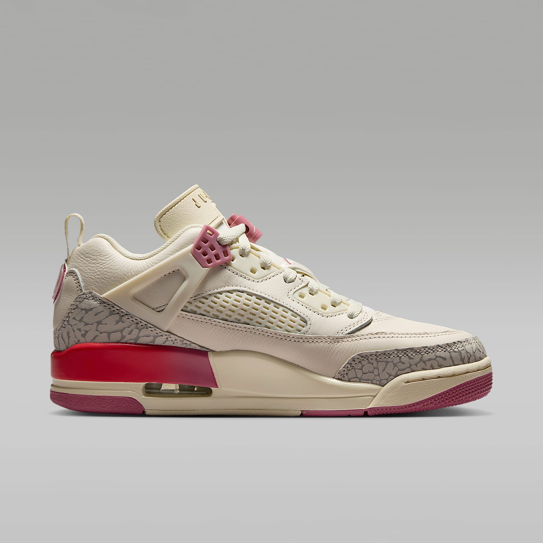 Jordan Spizike Low Schuh (Damen) – Pale Ivory/Track Red/Coconut Milk/Desert Berry