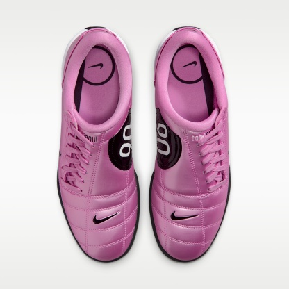 Nike Total 90 Schuh (Damen) – Light Magenta/Weiß/Schwarz