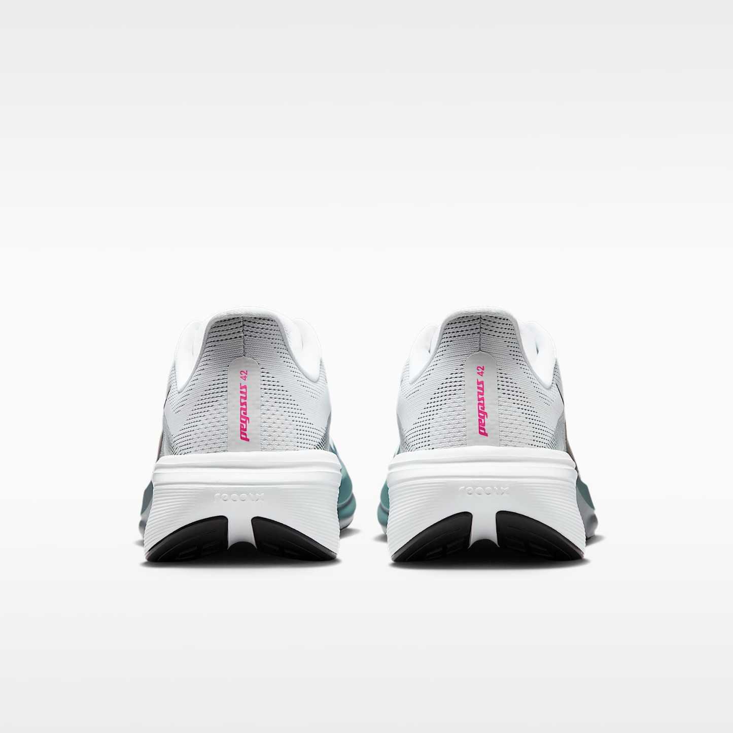 Nike Pegasus 42 Straßenlaufschuh (Herren) – Weiß/Mineral Slate/Hyper Pink/Schwarz