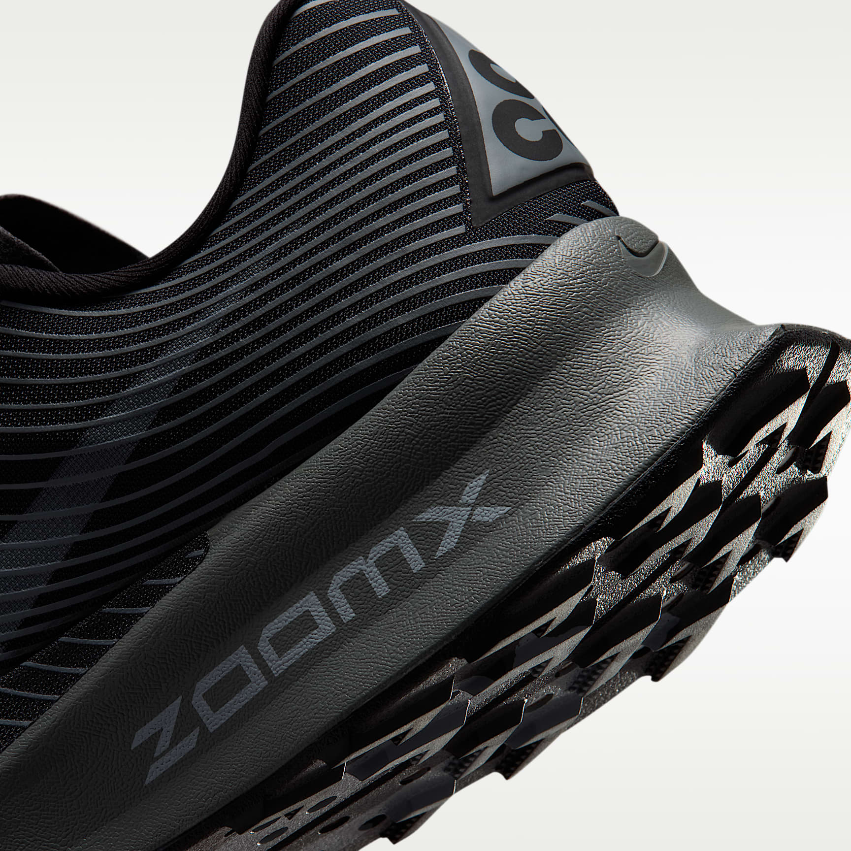 Nike ACG Ultrafly Traillaufschuhe für Wettkämpfe – Schwarz/Photon Dust/Photon Dust