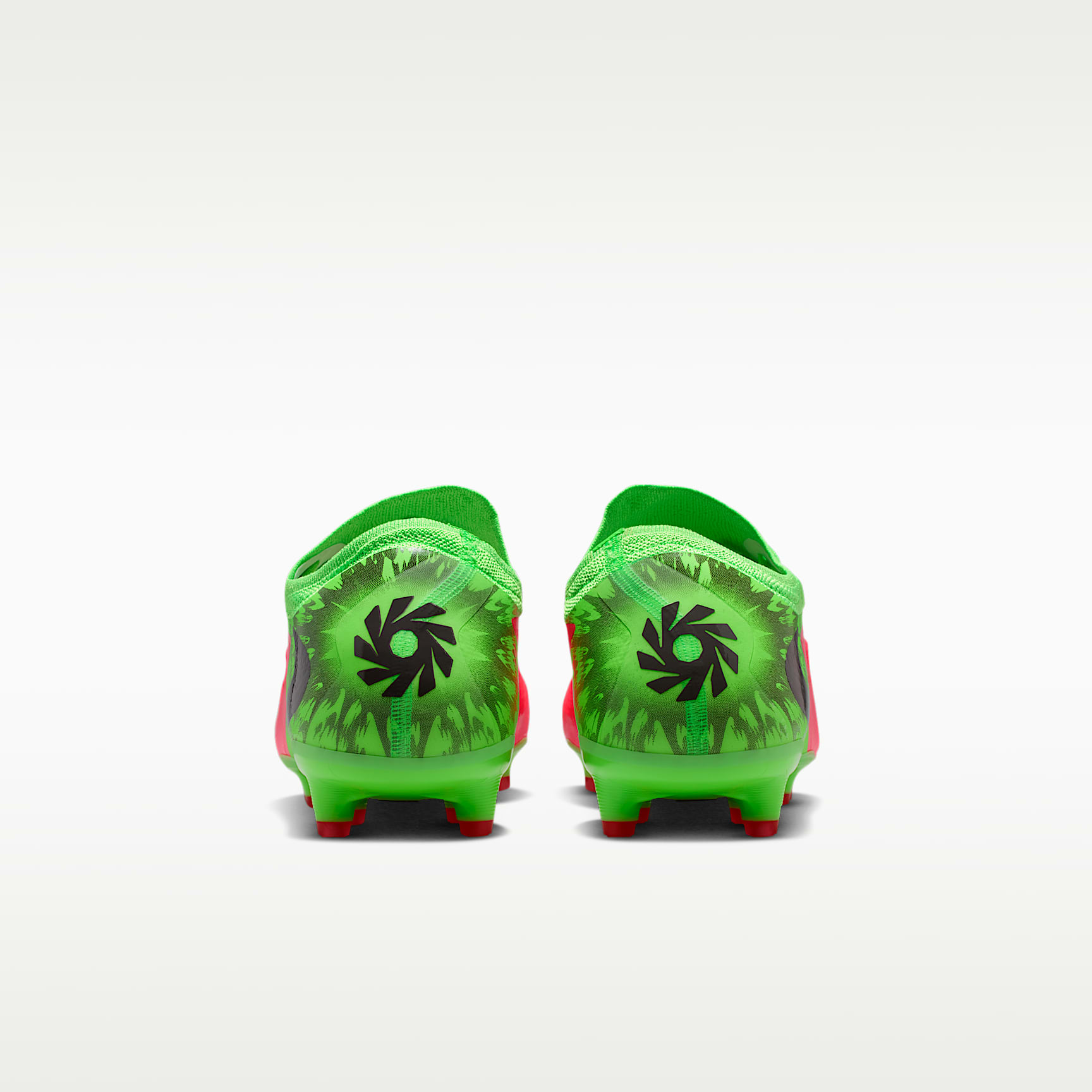 Nike Phantom 6 Low Pro "Erling Haaland" Fußballschuh für Kunstrasen – Hot Punch/Green Strike/Schwarz