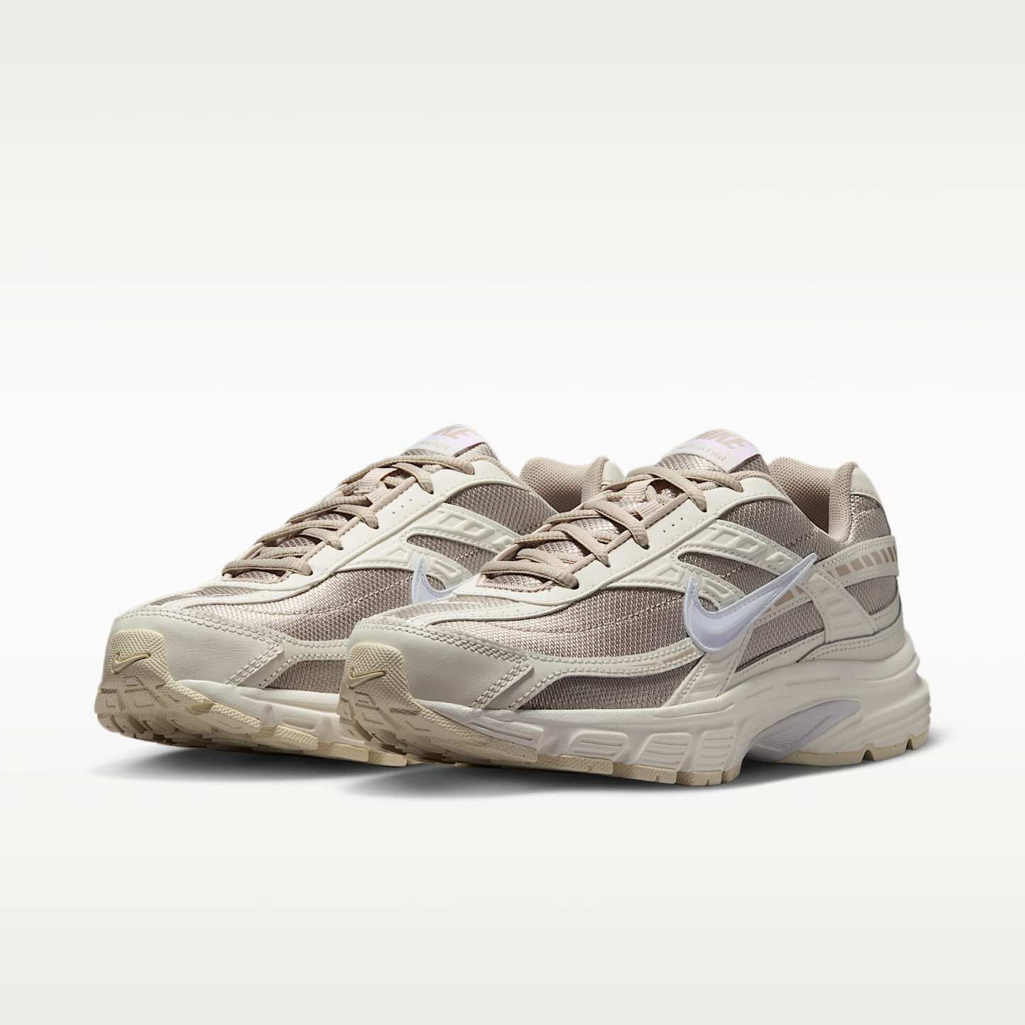 Nike Initiator Damenschuh – Sail/Cream II/Weiß