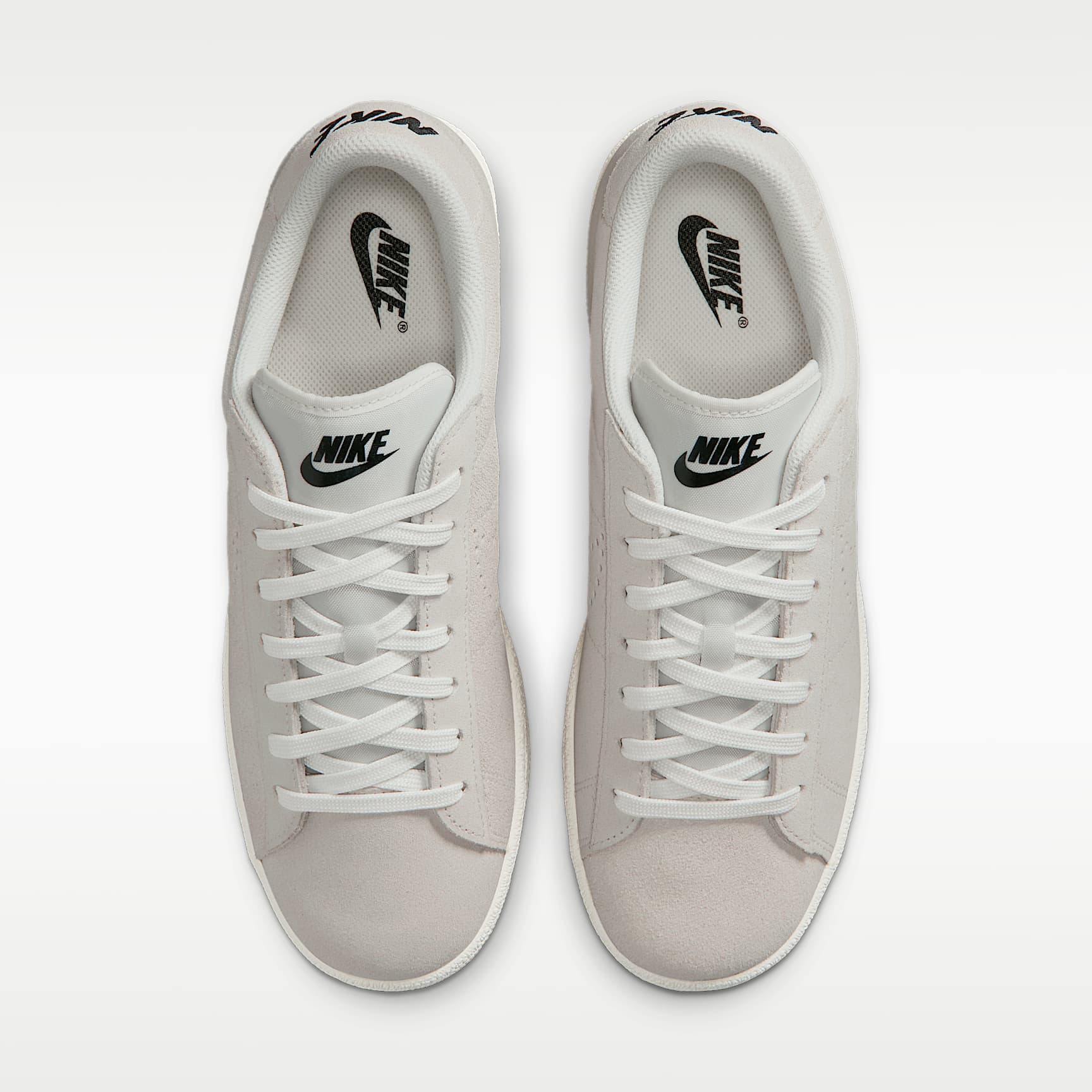 Nike Tennis Classic Damenschuh – Sail/Schwarz/Sail