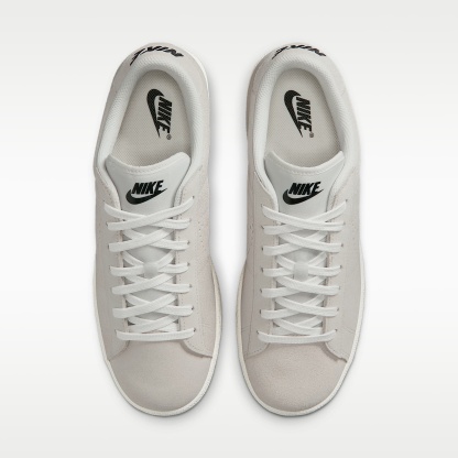Nike Tennis Classic Damenschuh – Sail/Schwarz/Sail