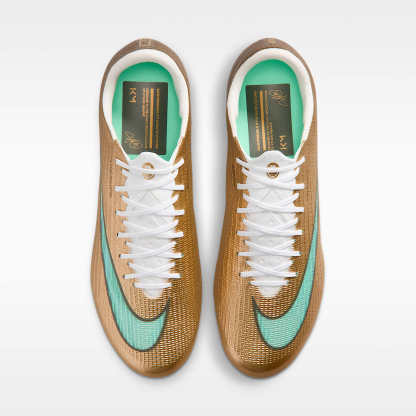 Nike Mercurial Superfly 11 Elite „Kylian Mbappé“ Low-Top-Fußballschuh für Kunstrasen – Metallic Gold/Green Glow