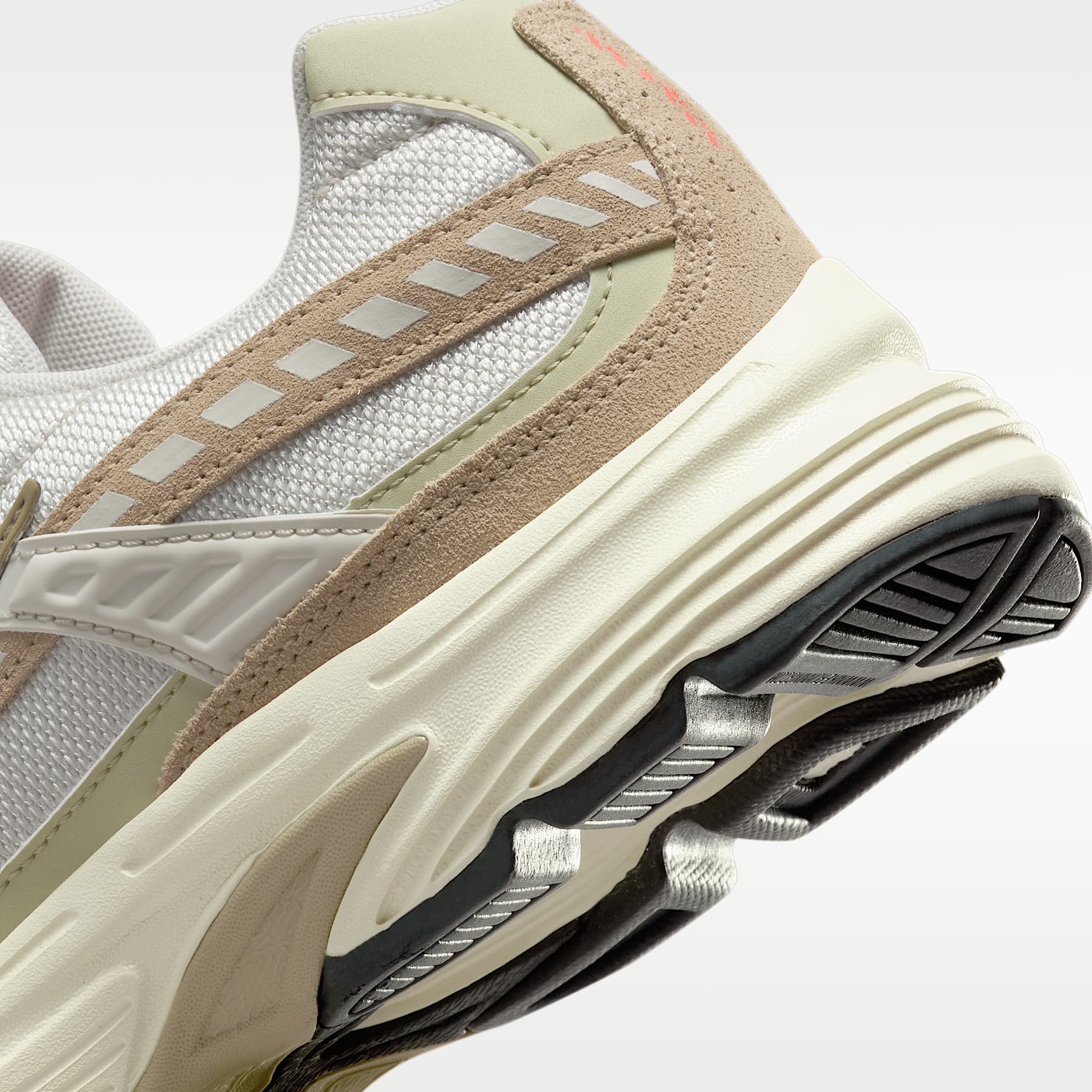 Nike Initiator Schuh (Herren) – Light Bone/Limestone/Olive Aura/Cargo Khaki