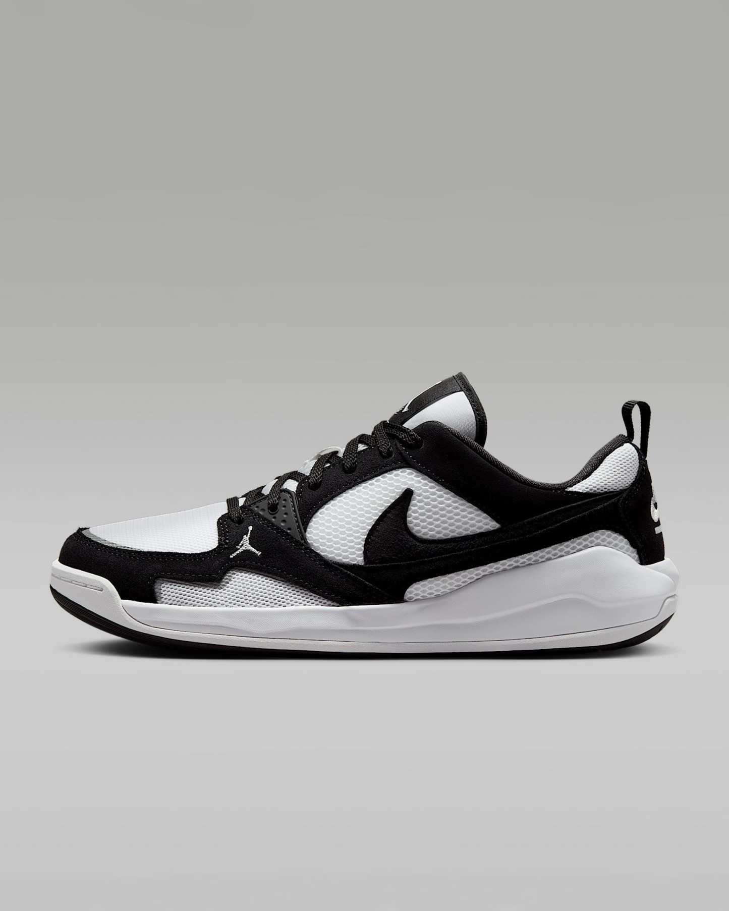 Jordan CMFT Era Schuh (Herren) – Schwarz/Weiß [HJ6777-001]