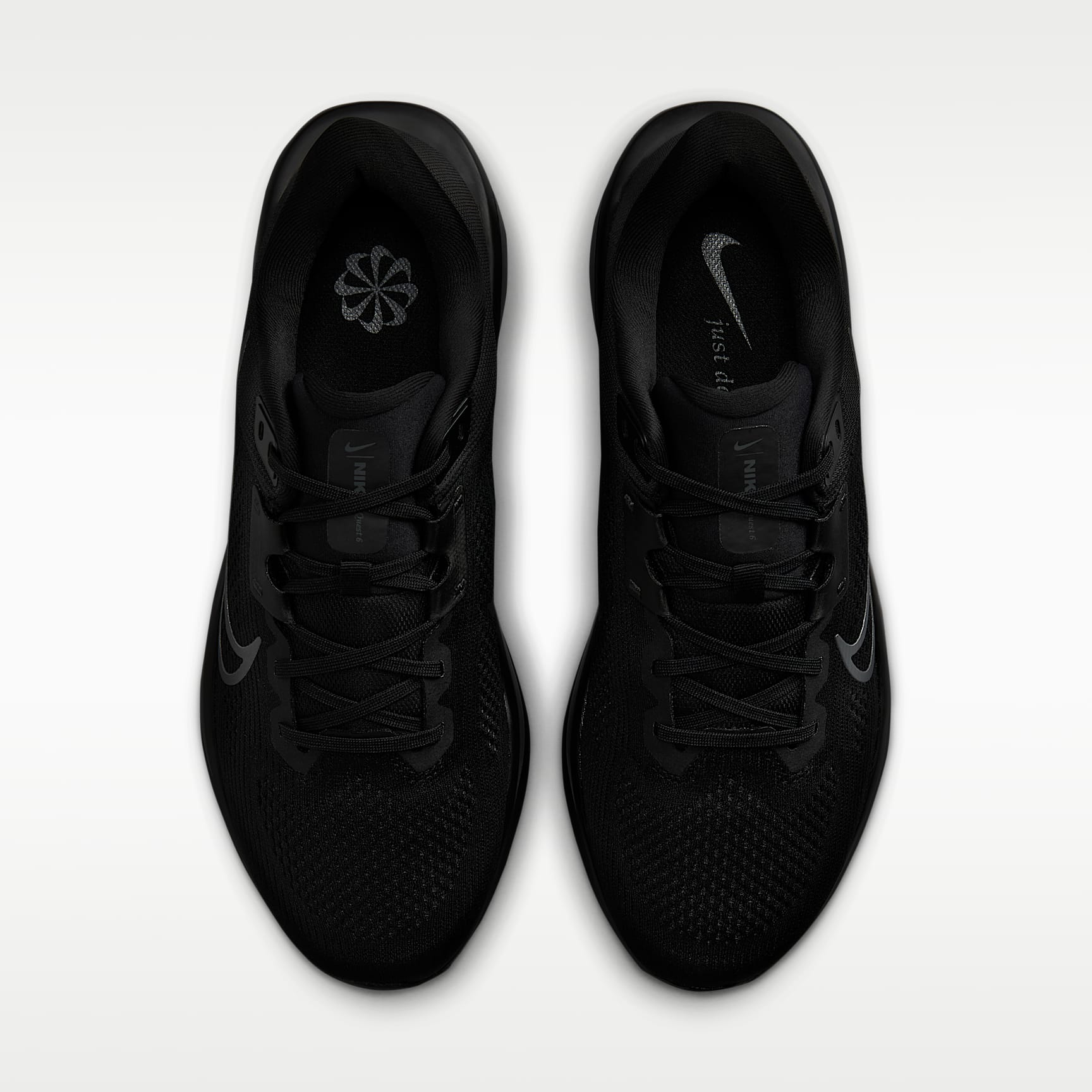 Nike Quest 6 Straßenlaufschuh (Herren) – Schwarz/Dark Smoke Grey