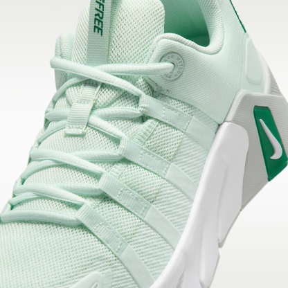 Nike Free Metcon 7 Trainingsschuhe (Damen) – Barely Green/Malachite/Light Silver/Weiß
