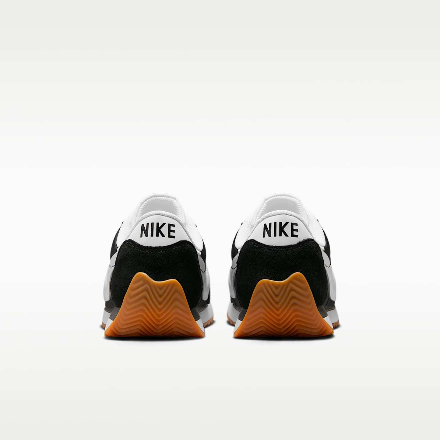 Nike Pacific Schuh (Herren) – Schwarz/Iron Grey/Gum Light Brown/Weiß