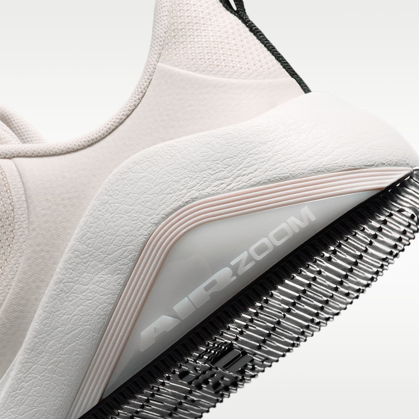 Nike Bella 7 Workout-Schuh (Damen) – Phantom/Sail/Schwarz/Light Smoke Grey