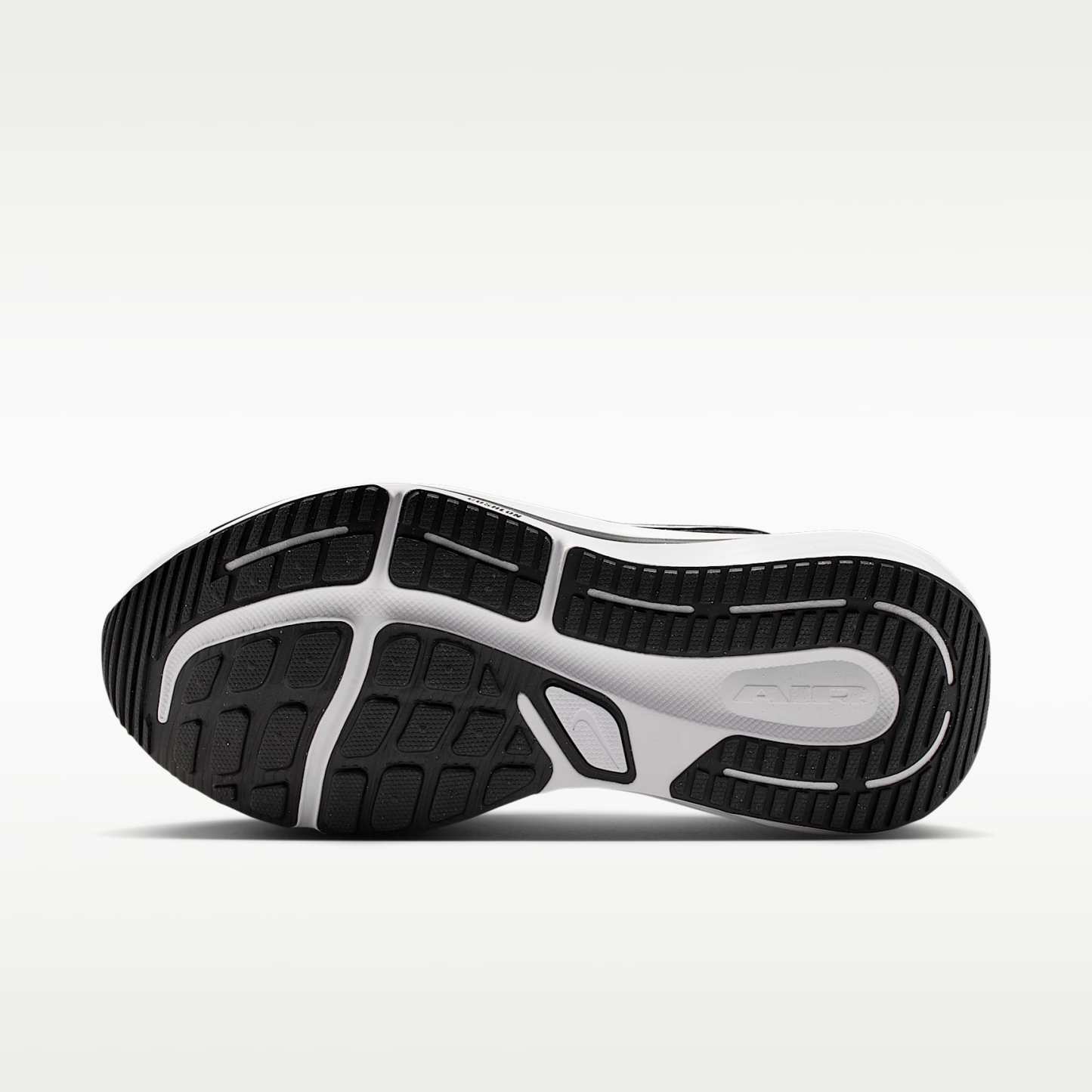 Nike Winflo 12 Straßenlaufschuh (Herren) – Schwarz/Dark Smoke Grey/Weiß