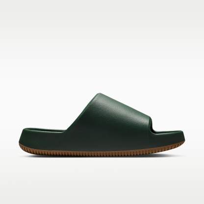Nike Calm 2.0 Slides (Herren) – Fir/Gum Medium Brown